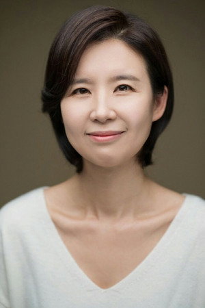 Lee Ji-hyeon in Bunshinsaba: Ouija Board
