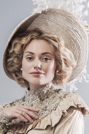 Alesya Romanova in Felix Austria