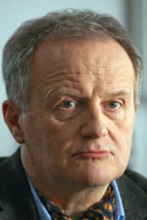 Aleksander Mikołajczak in Birds Are Singing in Kigali