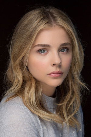 Chloë Grace Moretz in Oh. What. Fun.