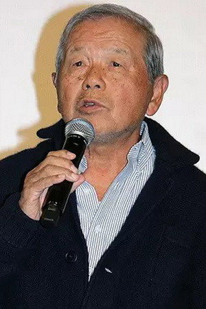 Tonpei Hidari in Yakuza Wolf: I Perform Murder