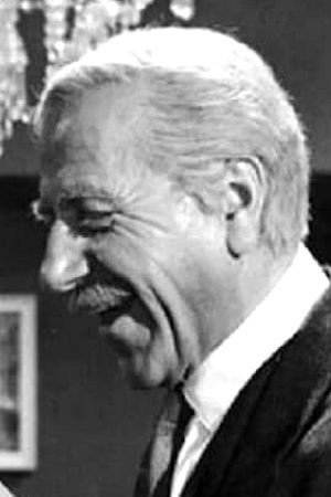 Spyros Mousouris in Synoikia to Oneiro