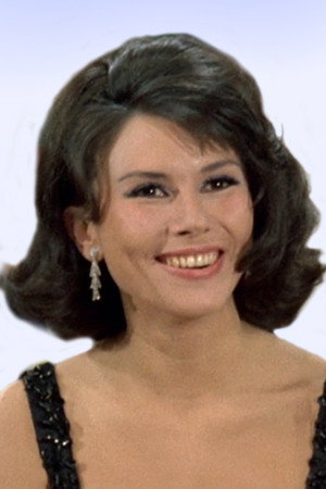 María Rosa Rodríguez in Azules Turquesas