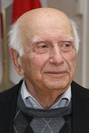 Leo Antadze in Coming Closer