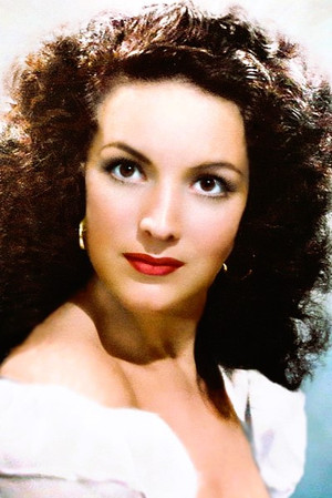 María Félix in La Generala