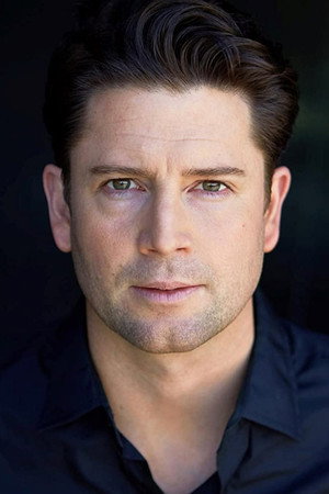 Paul O'Brien in Message Man