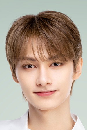 Jun in SEVENTEEN in CARAT LAND