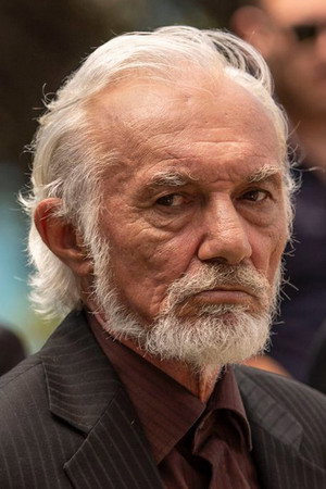 Selman Jusufi in Echo