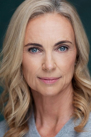 Kim Michalis in Hercules and the Amazon Women