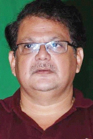 Mahesh Kothare in De Dana Dan