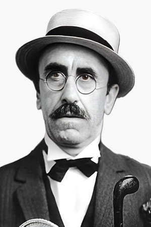Jesús Guzmán in Bienvenido, Mister Krif