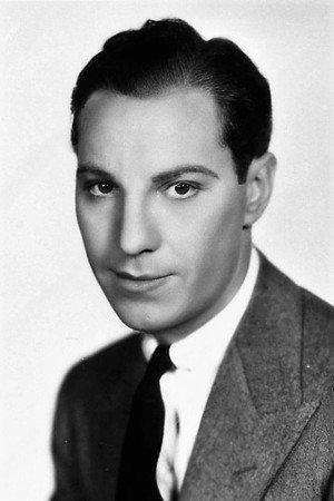 Zeppo Marx in Animal Crackers