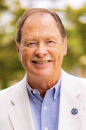 Dennis Erdman in Friendly Fire