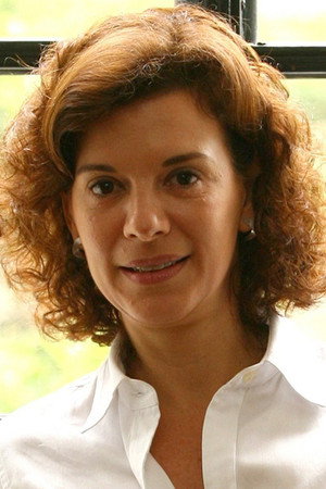 Carla Ribas in Three Summers