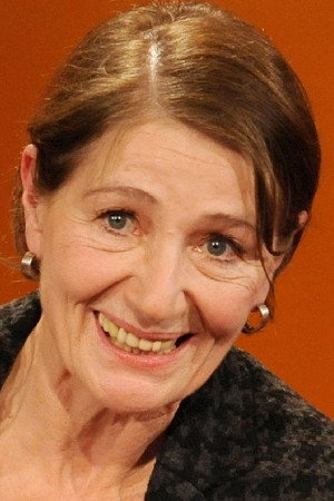 Barbara Nüsse in Highly Explosive