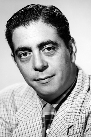 Robert Strauss in Stalag 17