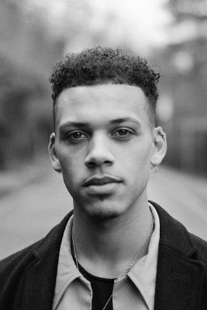 Jordan Bolger in Don t Knock Twice