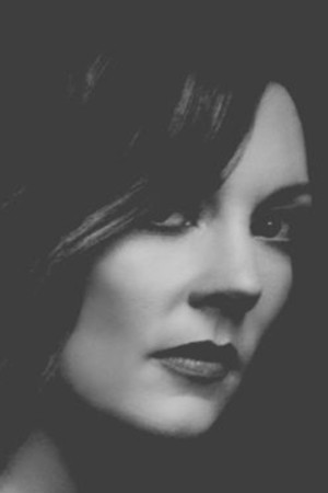 Santana Reade in Mortal Remains