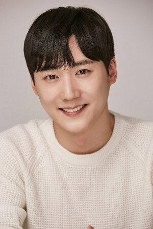 Jang Hae-song in The Recon