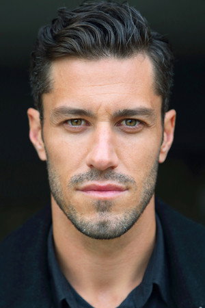Brandon Quinn in Looking for Mr. Right