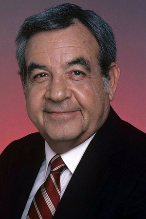 Tom Bosley in Marcus Welby, M.D.: A Matter of Humanities