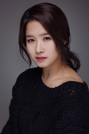 Cho Soo-ha in Fantasy of the Girls