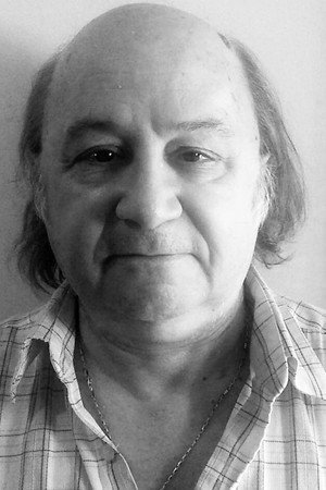 Jorge Noya in Nine Queens