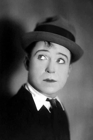 Harry Langdon in My Weakness