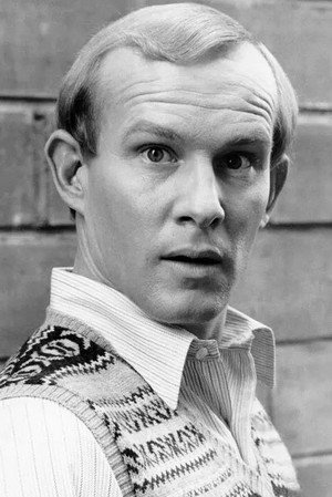 Tom Smothers in The Great Bear Scare
