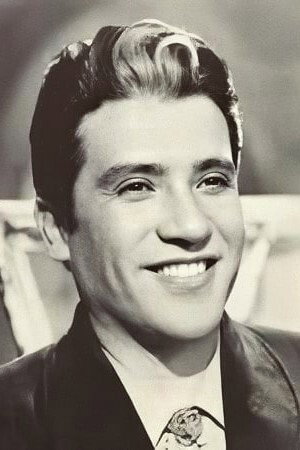 Miguel Aceves Mejía in Me importa poco