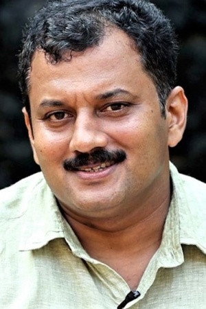 Joji Mundakayam in Kaathal - The Core