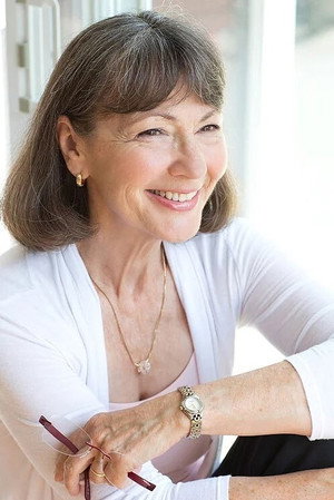 Claudine Chatel in The New Girlfriend