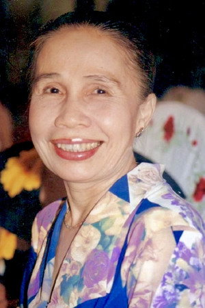 Ánh Hoa in The Scent of Green Papaya