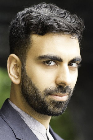 Waleed Akhtar in Night Bus
