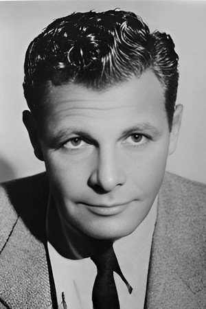 Allan Nixon in Siren of Atlantis
