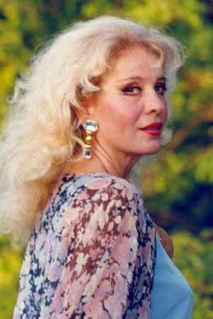 Vera Čukić in The Knife