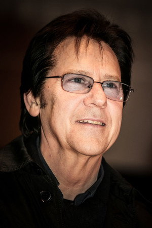 Shakin' Stevens in Pop Goes Christmas