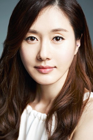 Kim Ji-soo in Romance