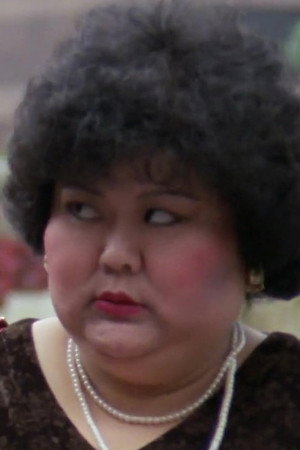 Tsui Oi-Sam in Massage Girls