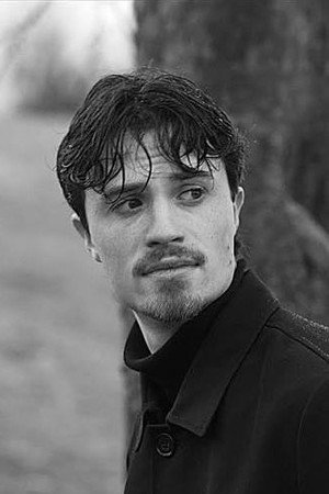 Adam Paradisio in LE SOLDAT