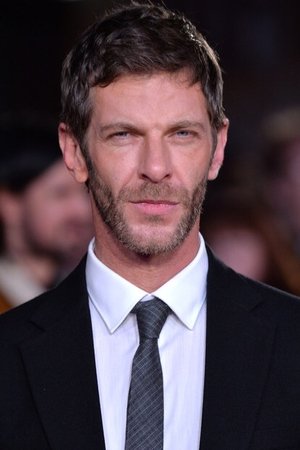 Sam Hazeldine in Kira & El Gen