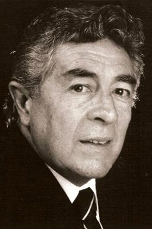 Carlos Nieto in The Witch's Mirror