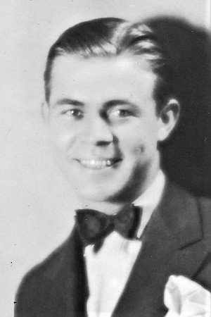 Lewis Sargent in Tarzan and the Green Goddess