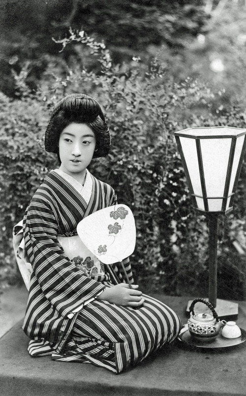 Danseuses japonaises : la danse des ombrelles (1898) movie poster