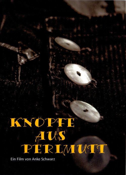 Knöpfe aus Perlmutt (2011) movie poster